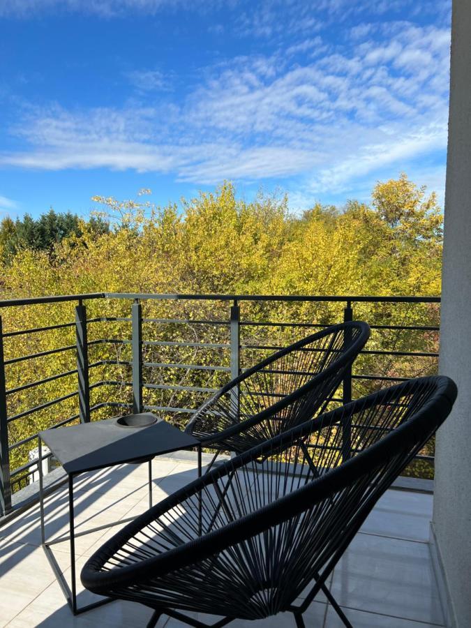 Touchdown Apartment Near Bucharest Airport Otopeni Εξωτερικό φωτογραφία